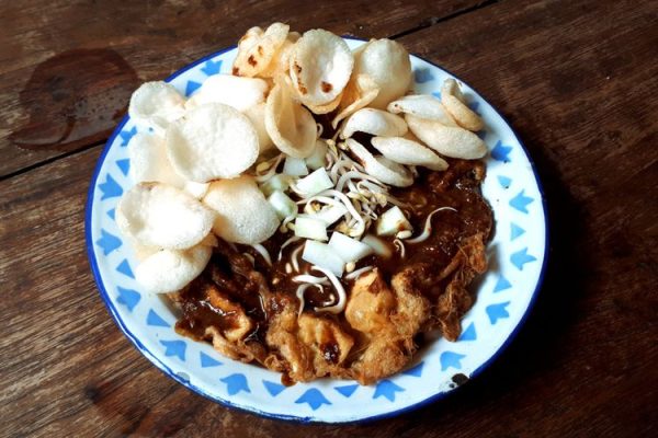 Resep Tahu Tek: Hidangan Khas Surabaya yang Lezat dan Menggugah Selera