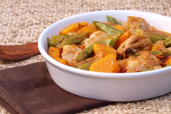 Resep Chicken Muamba: Masakan Khas Afrika Barat yang Menggugah Selera